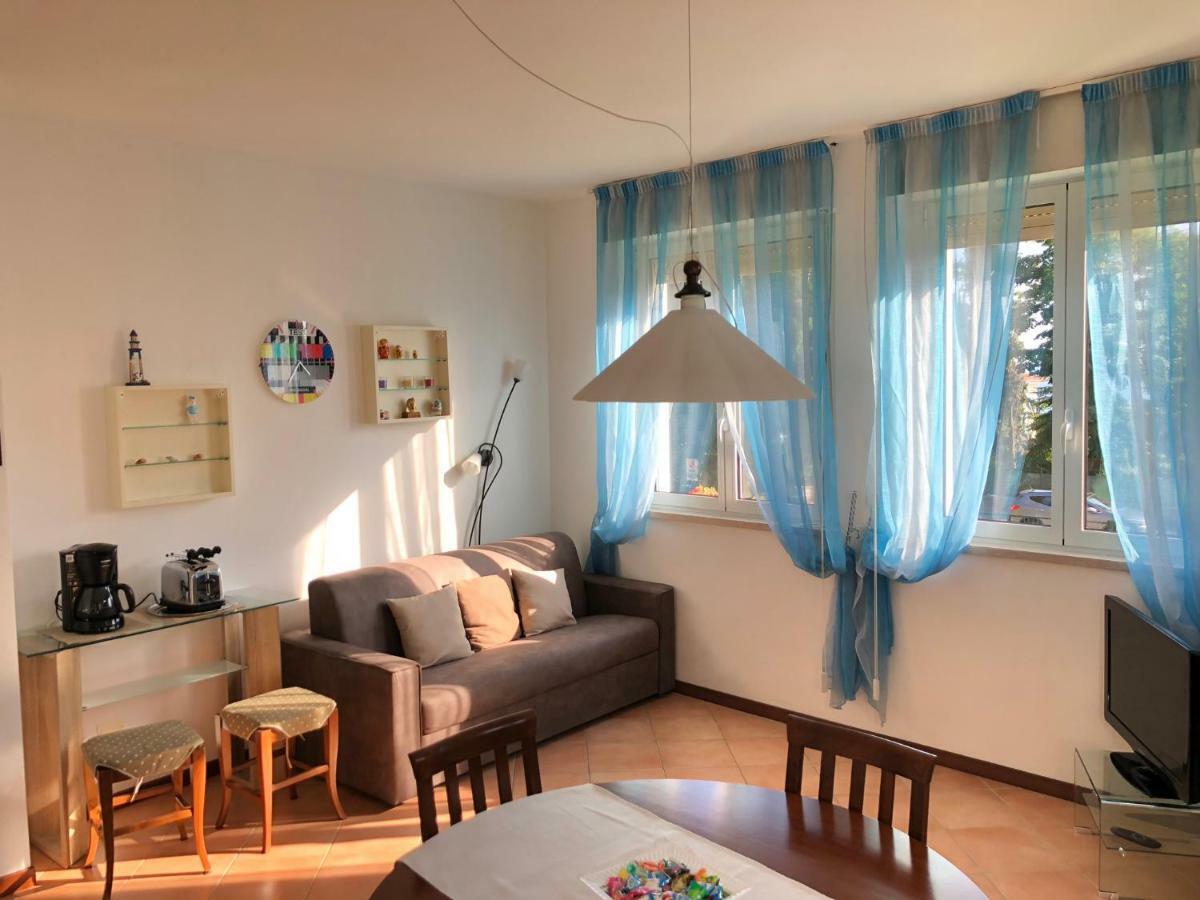 Casa Alice Garda Apartment Garda  Bagian luar foto