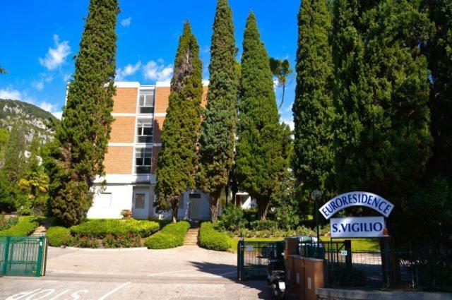 Casa Alice Garda Apartment Garda  Bagian luar foto
